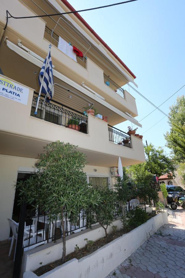 Palia Platia Apartments Pefkochori Eksteriør billede